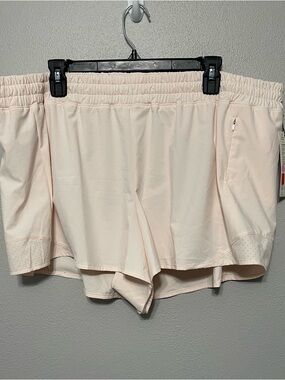 Calia By Carrie Underwood Mid Rise Infinity Short Faded Pink Casual NWT Size XXL